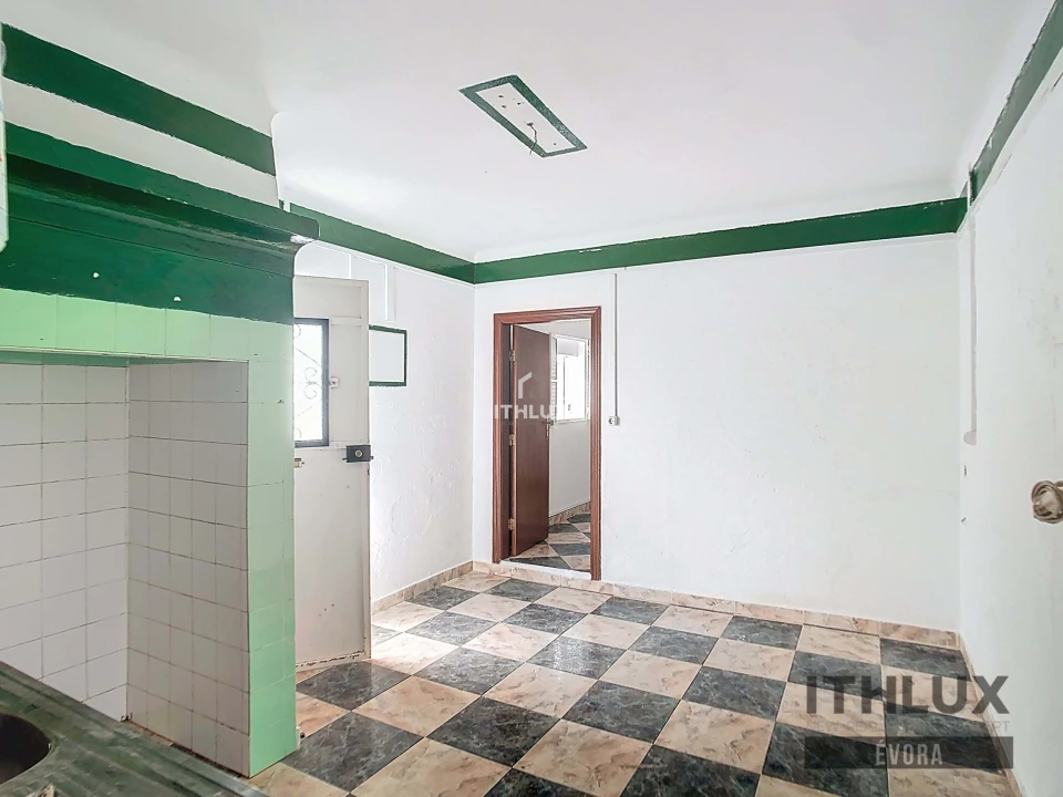 Moradia T2 para Venda em Ciladas Foto 8