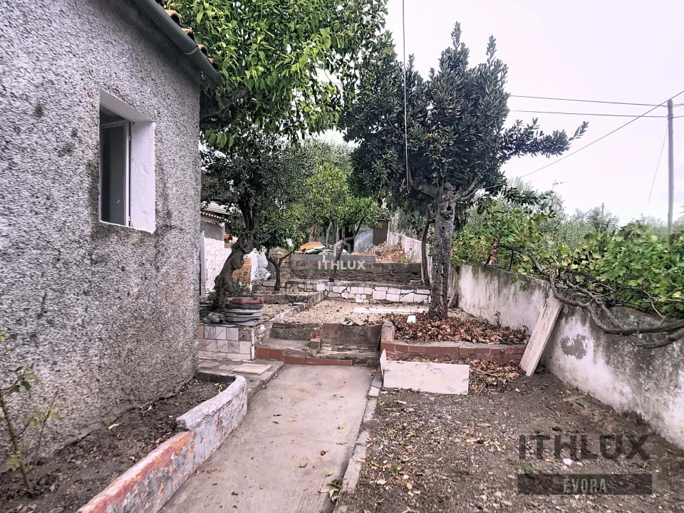 Moradia T2 para Venda em Ciladas Foto 16