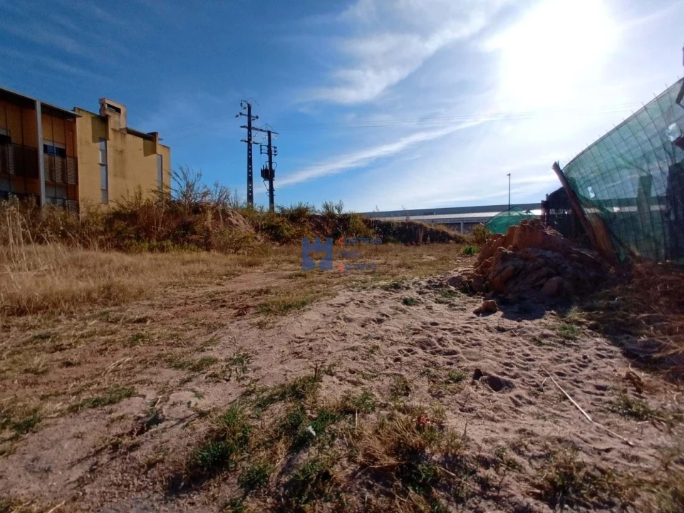 Terreno para Venda em Meia Via Foto 27