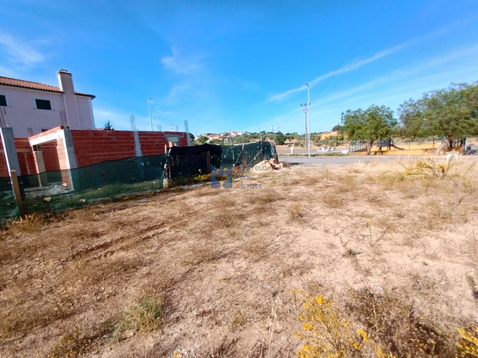 Terreno para Venda em Meia Via Foto 15