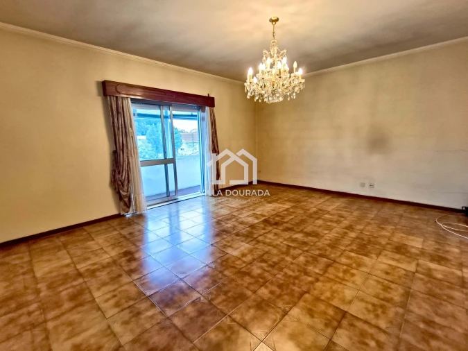 Apartamento T3 para Venda em Rio Tinto Foto 2