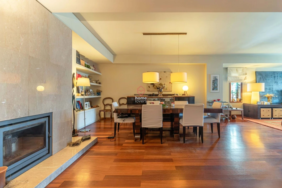 Apartamento T4 para Venda em Lordelo do Ouro e Massarelos Foto 3