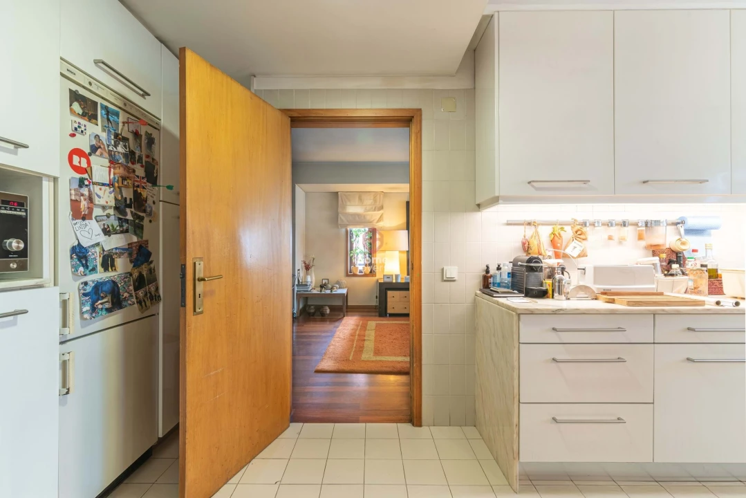 Apartamento T4 para Venda em Lordelo do Ouro e Massarelos Foto 9