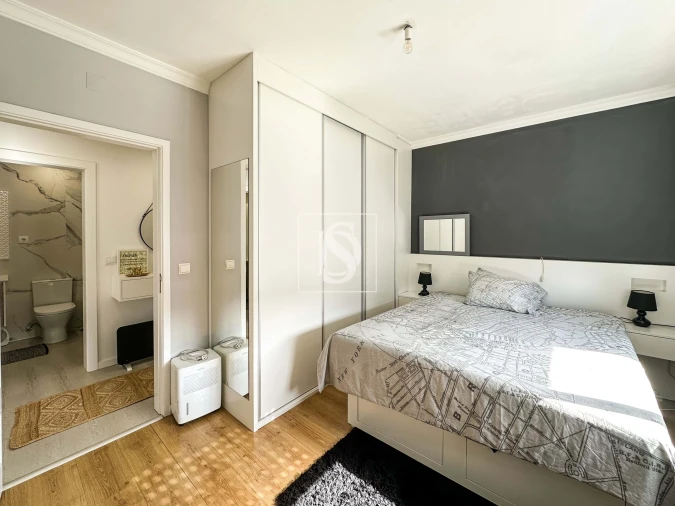 Apartamento T2 para Venda em Requião Foto 21