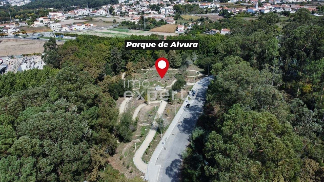 Terreno para Venda em Milheiros Foto 5