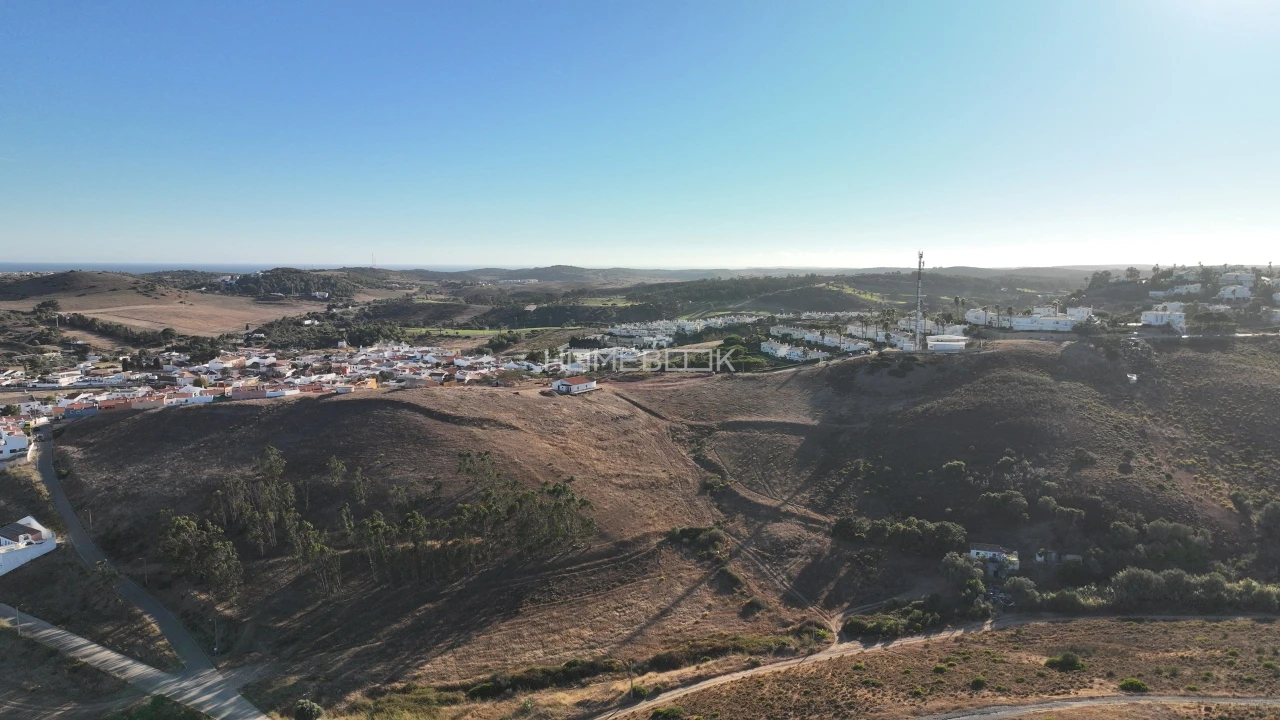 Terreno para Venda em Budens Foto 8