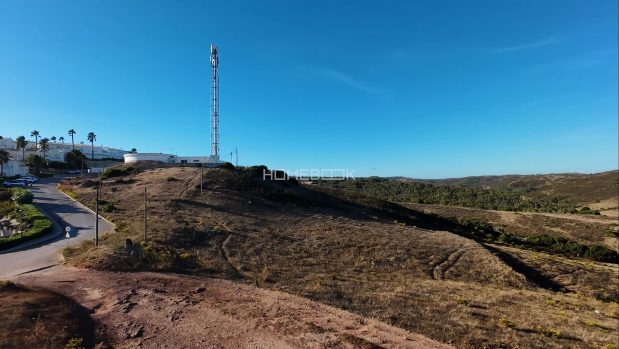 Terreno para Venda em Budens Foto 6