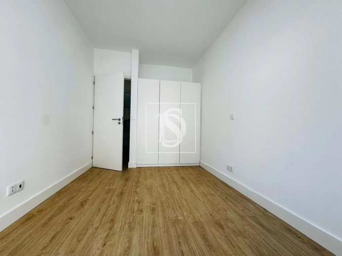 Apartamento T2 para Venda em Barreiro e Lavradio Foto 13