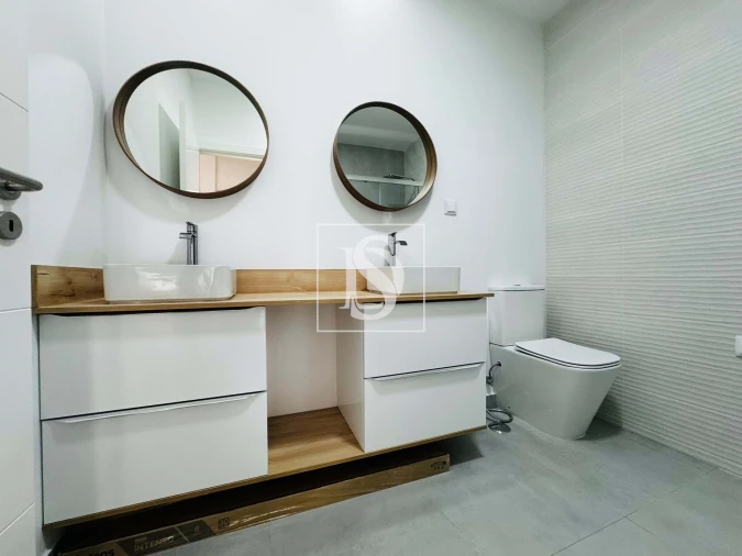 Apartamento T2 para Venda em Barreiro e Lavradio Foto 5