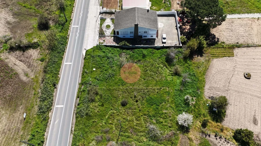 Terreno para Venda em Caldas da Rainha - Santo Onofre e Serra do Bouro Foto 1