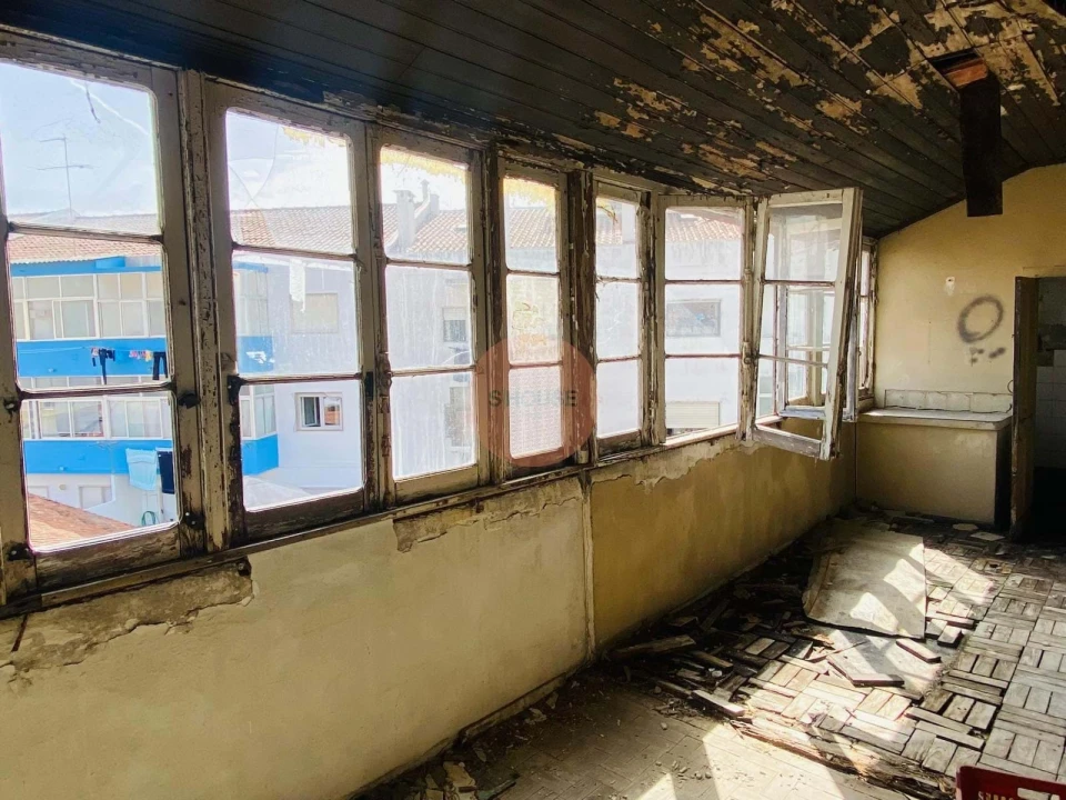 Prédio para Venda em Caldas da Rainha - Santo Onofre e Serra do Bouro Foto 3