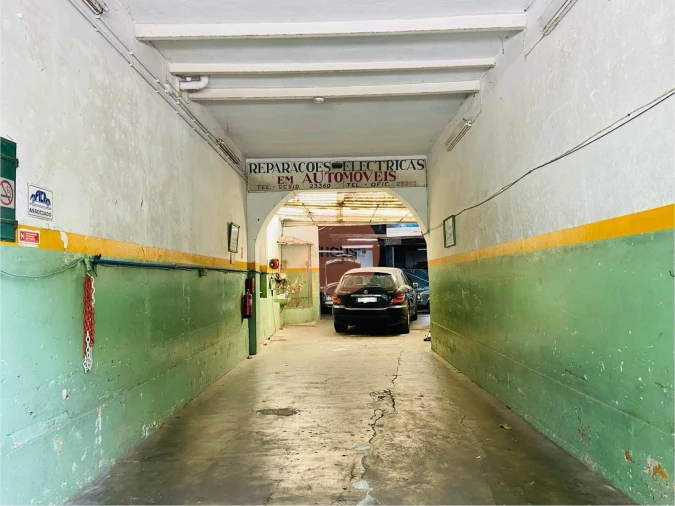 Prédio para Venda em Caldas da Rainha - Santo Onofre e Serra do Bouro Foto 5