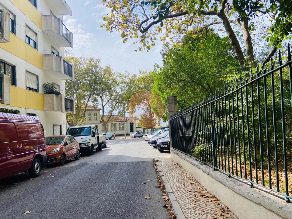 Prédio para Venda em Caldas da Rainha - Santo Onofre e Serra do Bouro Foto 4