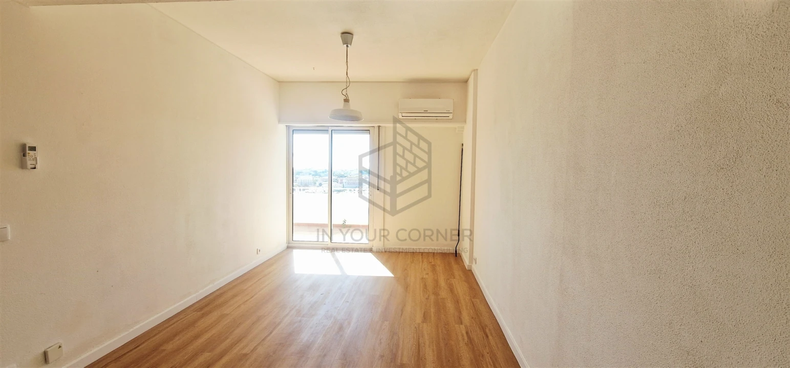 Apartamento T1 para Arrendamento em Penha de França Foto 8