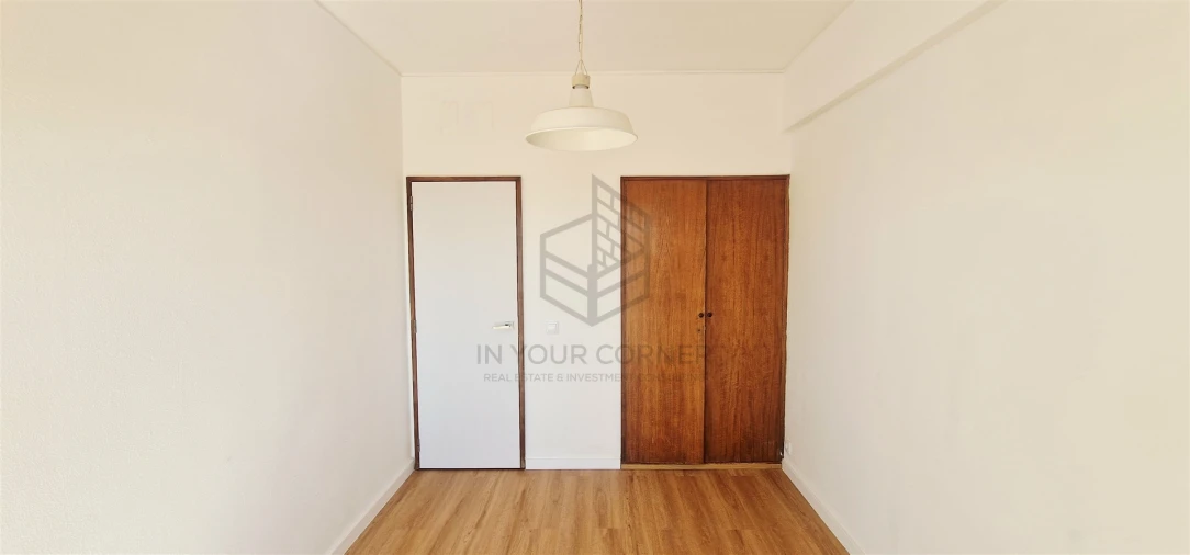 Apartamento T1 para Arrendamento em Penha de França Foto 6
