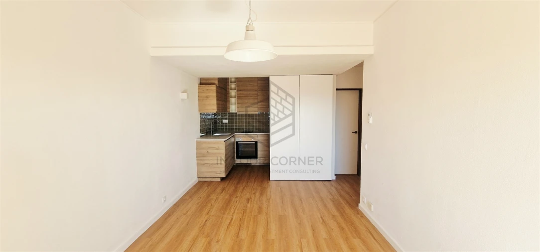 Apartamento T1 para Arrendamento em Penha de França Foto 12