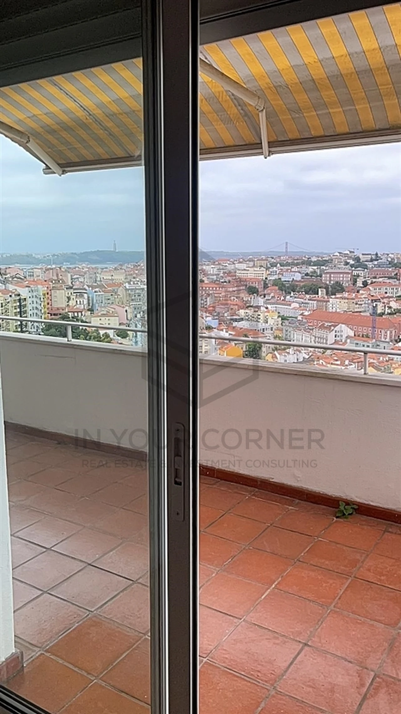 Apartamento T1 para Arrendamento em Penha de França Foto 27