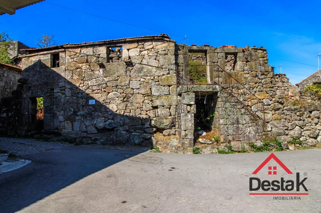 Moradia T0 para Venda em Ventosa Foto 1