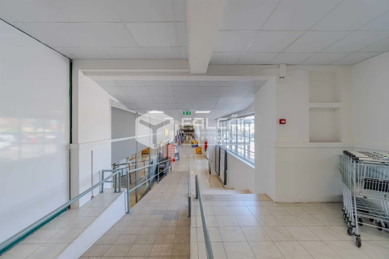 Loja para Arrendamento em Fundão, Valverde, Donas, A. Joanes, A. Nova Cabo Foto 6