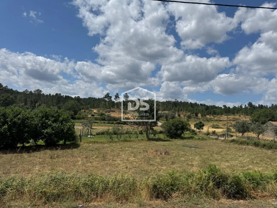 Moradia T0 para Venda em Vila Franca da Serra Foto 10