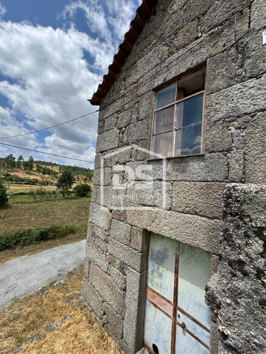 Moradia T0 para Venda em Vila Franca da Serra Foto 50