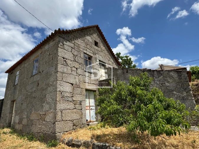 Moradia T0 para Venda em Vila Franca da Serra Foto 2