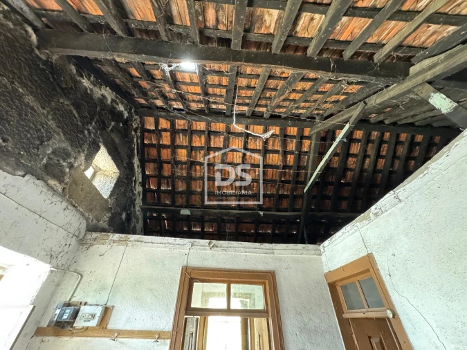 Moradia T0 para Venda em Vila Franca da Serra Foto 36