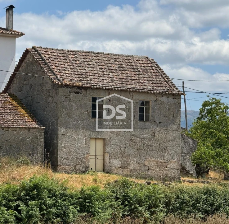 Moradia T0 para Venda em Vila Franca da Serra Foto 4