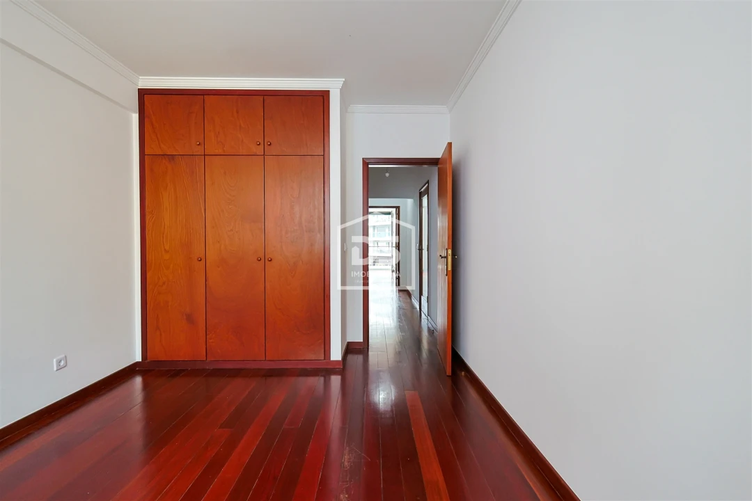 Apartamento T2 para Venda em Funchal (Se) Foto 34