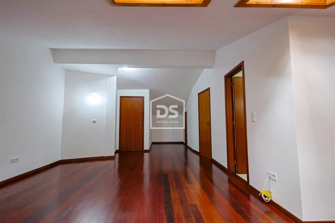 Apartamento T2 para Venda em Funchal (Se) Foto 88