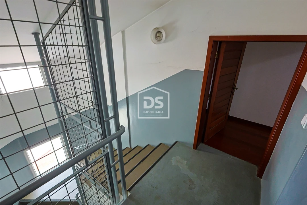 Apartamento T2 para Venda em Funchal (Se) Foto 48