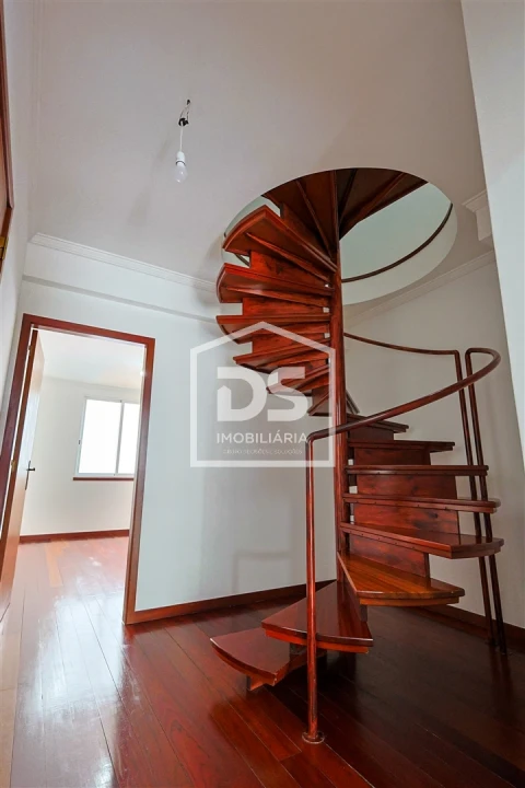 Apartamento T2 para Venda em Funchal (Se)