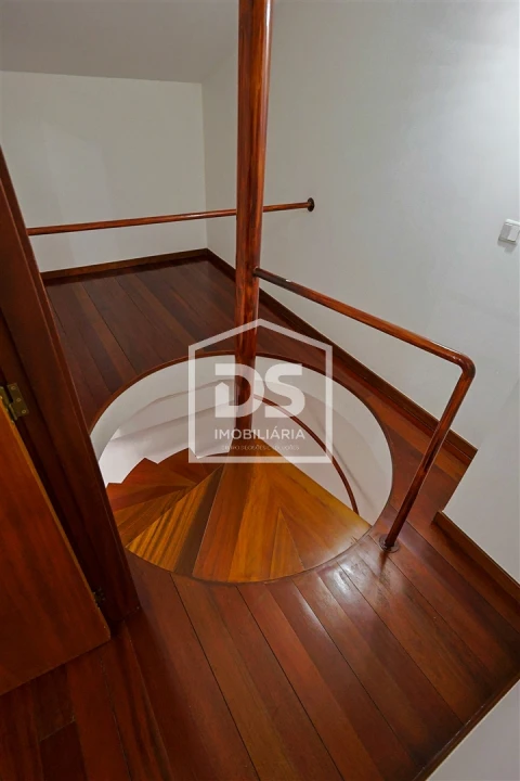 Apartamento T2 para Venda em Funchal (Se)