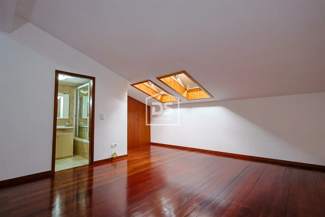 Apartamento T2 para Venda em Funchal (Se) Foto 38