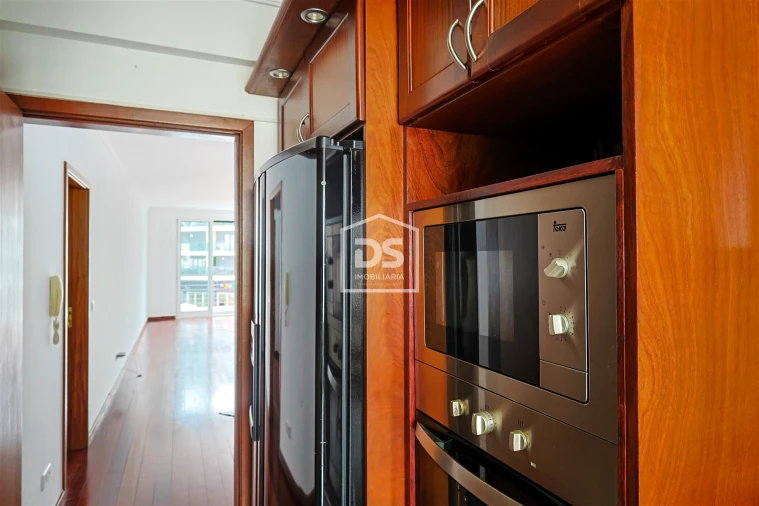 Apartamento T2 para Venda em Funchal (Se) Foto 13