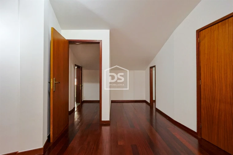 Apartamento T2 para Venda em Funchal (Se) Foto 46