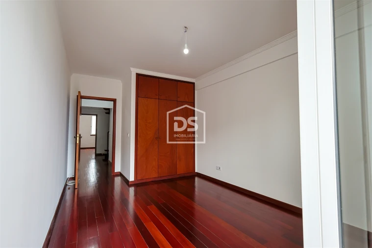 Apartamento T2 para Venda em Funchal (Se) Foto 66
