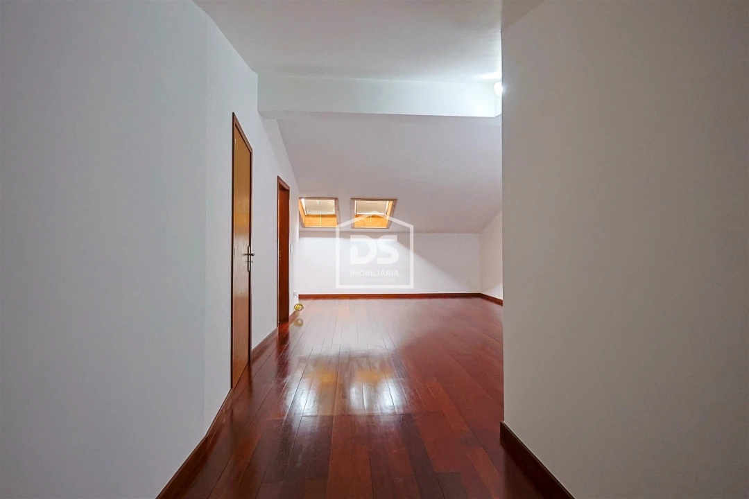 Apartamento T2 para Venda em Funchal (Se) Foto 83