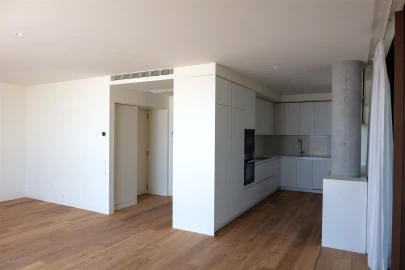 Apartamento T2 para Venda em Aldoar, Foz do Douro e Nevogilde