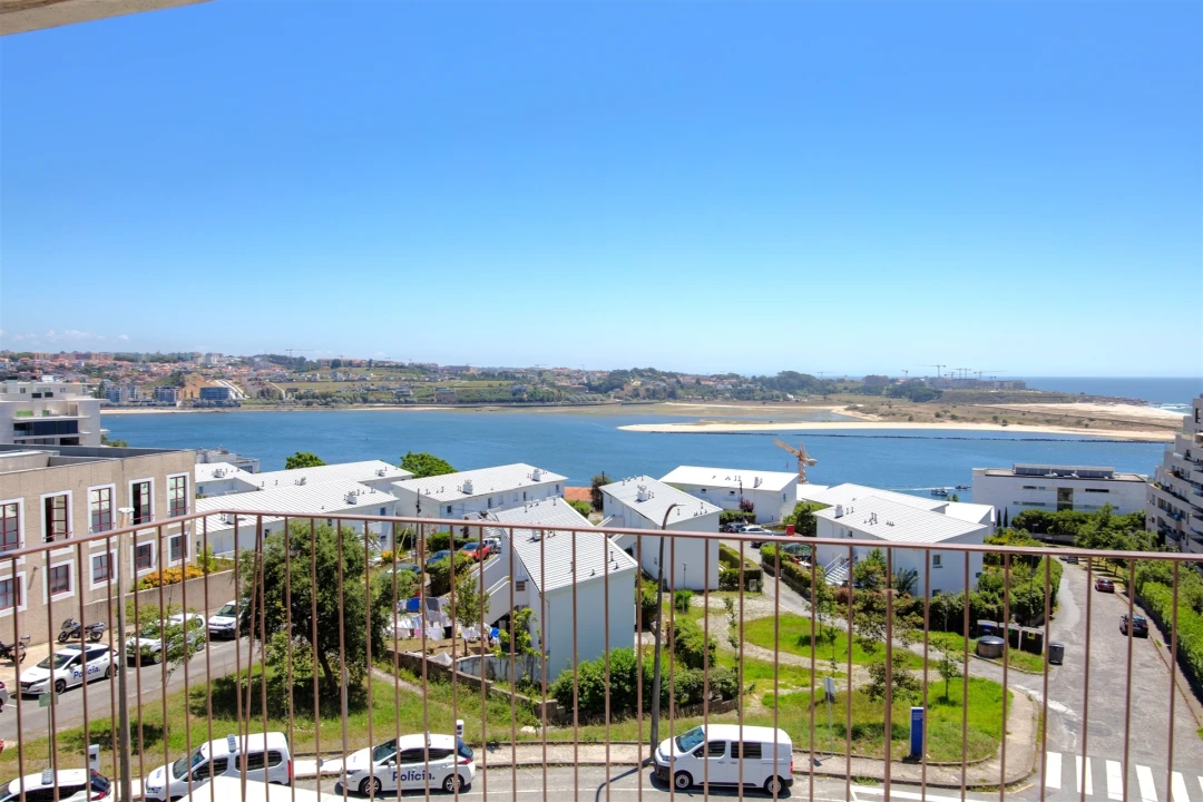 Apartamento T2 para Venda em Aldoar, Foz do Douro e Nevogilde Foto 11