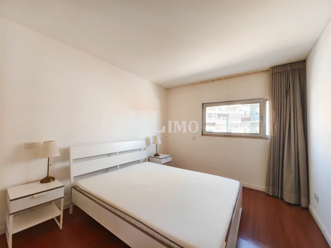 Apartamento T1 para Venda em Algés, Linda-A-Velha e Cruz Quebrada-Dafundo Foto 10