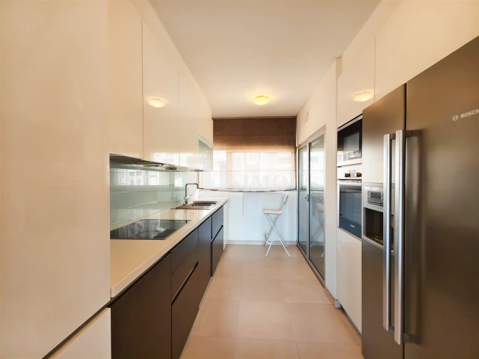 Apartamento T1 para Venda em Algés, Linda-A-Velha e Cruz Quebrada-Dafundo Foto 6