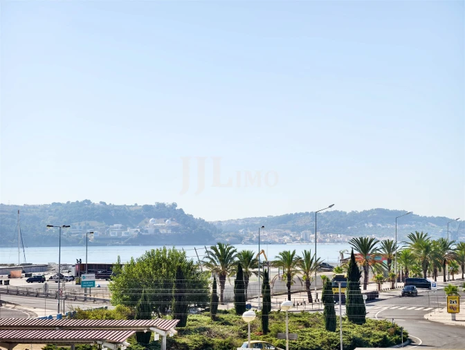 Apartamento T1 para Venda em Algés, Linda-A-Velha e Cruz Quebrada-Dafundo Foto 16