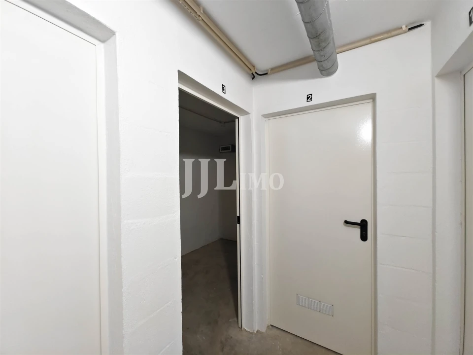 Apartamento T1 para Venda em Algés, Linda-A-Velha e Cruz Quebrada-Dafundo Foto 18