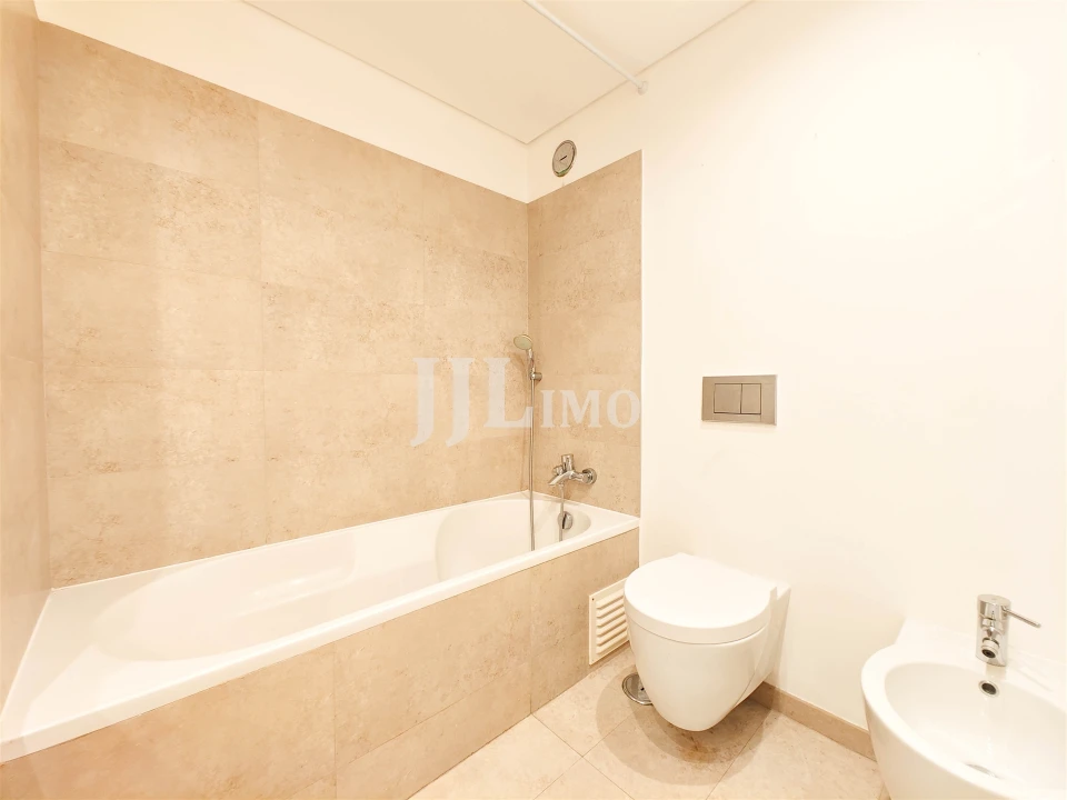 Apartamento T1 para Venda em Algés, Linda-A-Velha e Cruz Quebrada-Dafundo Foto 14