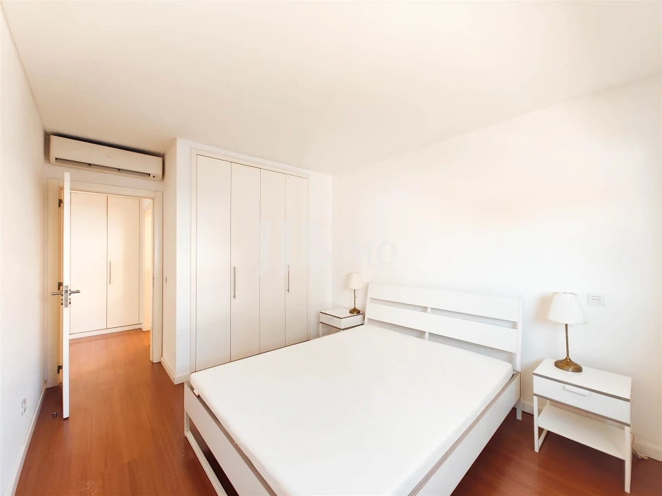 Apartamento T1 para Venda em Algés, Linda-A-Velha e Cruz Quebrada-Dafundo Foto 11