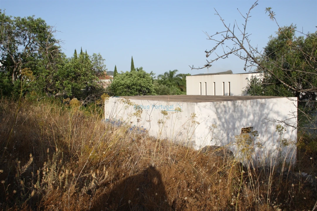 Terreno para Venda em Santa Barbara de Nexe Foto 5