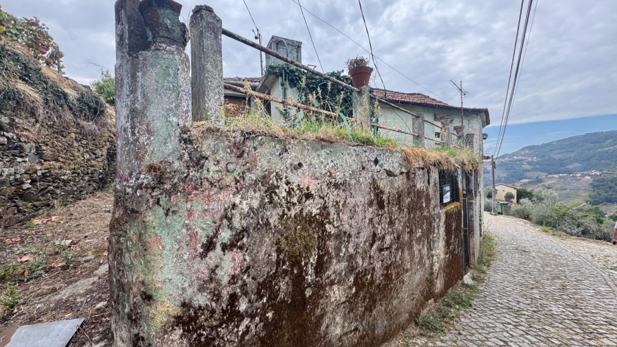 Moradia T3 para Venda em Moura Morta e Vinhós Foto 4