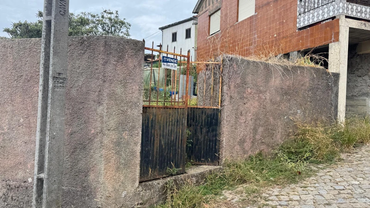 Moradia T3 para Venda em Moura Morta e Vinhós Foto 8