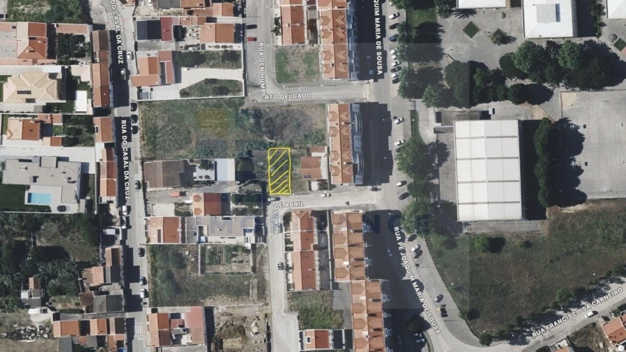 Terreno para Venda em Atouguia da Baleia Foto 2